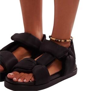 Free People Sunset Salutation Sandals Black Size 8 NWT Platform Sport Sandals